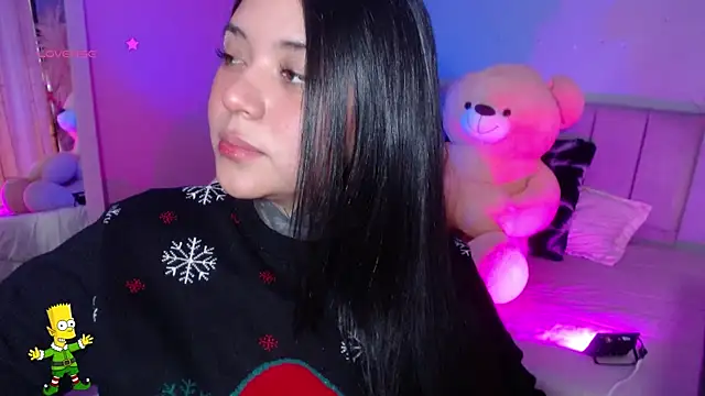 Snapshot of kim_blake chatting on 12-24-24, 02:33 kim blake online show from 12-24-24, 02:33