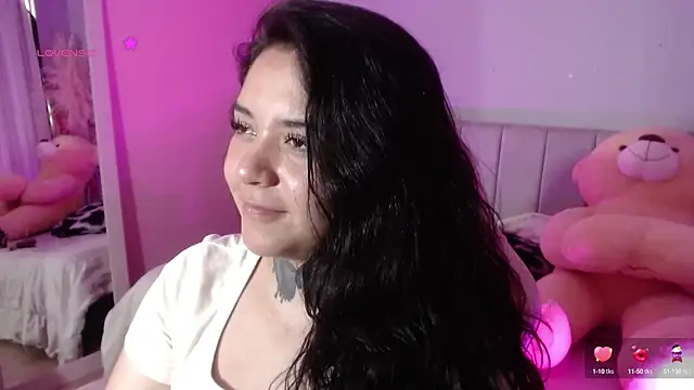 Snapshot of kim_blake chatting on 01-02-25, 04:02 kim blake online show from 01-02-25, 04:02