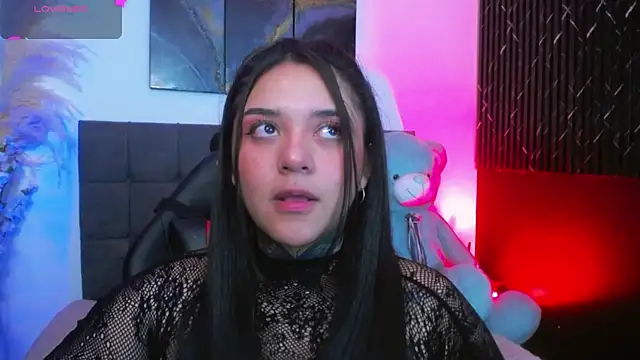 Snapshot of kim_blake chatting on 01-30-25, 05:49 kim blake online show from 01-30-25, 05:49