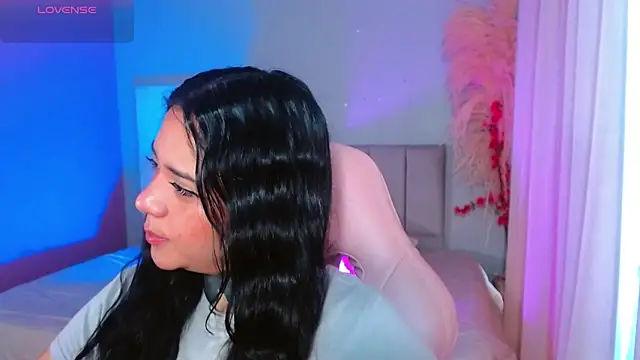 Snapshot of kim_blake chatting on 02-03-25, 12:57 kim blake online show from 02-03-25, 12:57