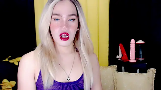 Snapshot of arianneXXX_ts chatting on 09-08-25, 09:58 arianneXXX ts online show from 09-08-25, 09:58