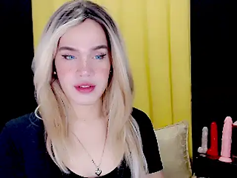 Snapshot of arianneXXX_ts chatting on 09-17-25, 06:59 arianneXXX ts online show from 09-17-25, 06:59