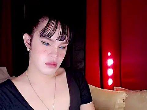 Snapshot of arianneXXX_ts chatting on 10-11-25, 10:08 arianneXXX ts online show from 10-11-25, 10:08