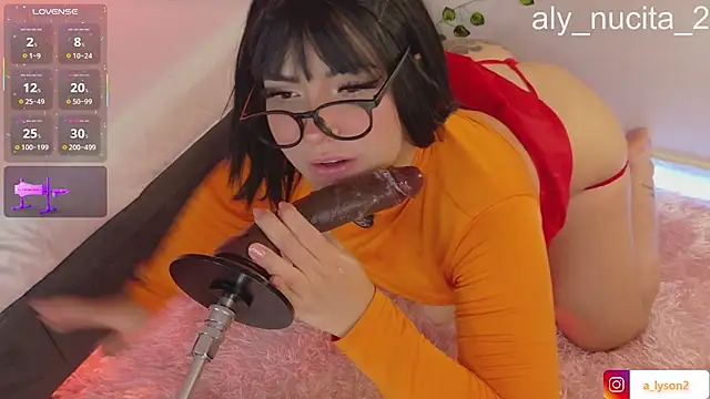 aly nucita  online show from 01-19-26, 02:59