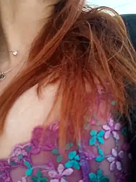 clara-francaise online show from 03-26-26, 01:49