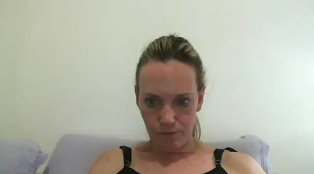 Annylove1 online show from 01-26-25, 12:58