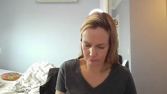 Annylove1 online show from 02-10-26, 10:52