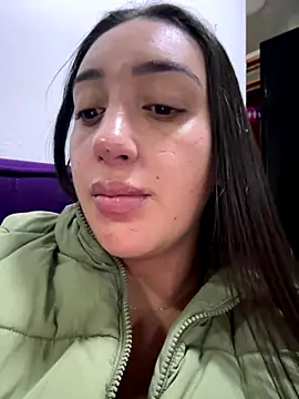 Snapshot of Hannahoff chatting on 09-23-25, 10:13 Hannahoff online show from 09-23-25, 10:13