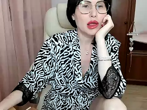 Alyona Alex online show from 05-05-26, 04:48