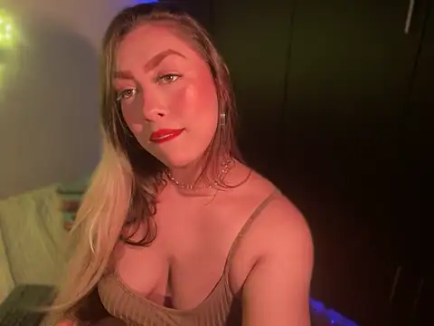 Im sophiie online show from 01-05-25, 06:13