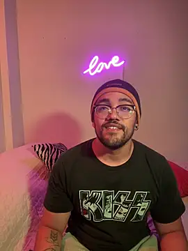 Im sophiie online show from 02-21-25, 06:07