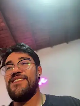 Im sophiie online show from 02-25-25, 06:03