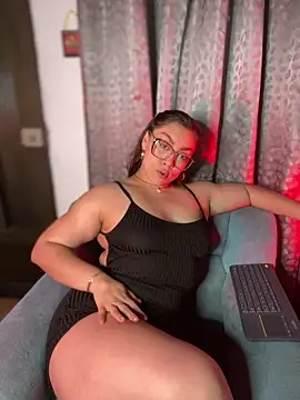 Im sophiie online show from 03-18-25, 09:20