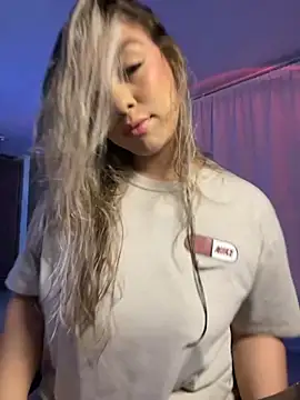 Im sophiie online show from 09-26-25, 06:39