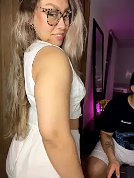 Im sophiie online show from 03-27-26, 08:26