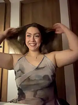 Im sophiie online show from 04-10-26, 06:29