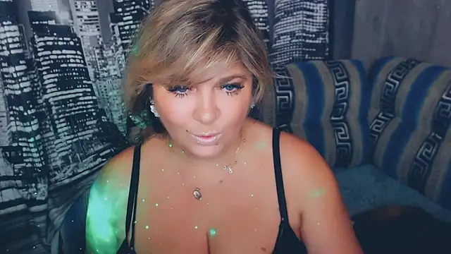 Snapshot of Malena_Mi chatting on 12-01-24, 09:59 Malena Mi online show from 12-01-24, 09:59