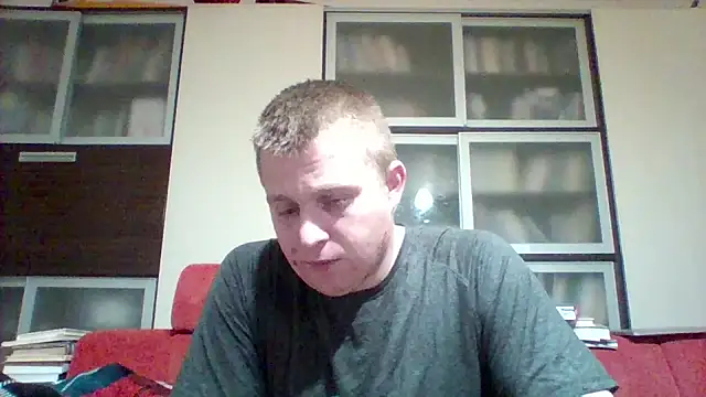 Snapshot of Matttthees chatting on 02-14-26, 01:24 Matttthees online show from 02-14-26, 01:24