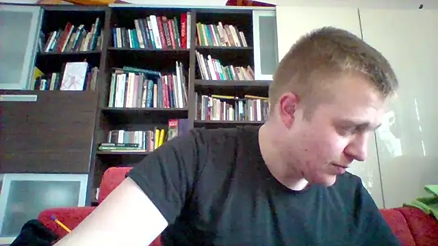 Snapshot of Matttthees chatting on 02-15-26, 02:25 Matttthees online show from 02-15-26, 02:25