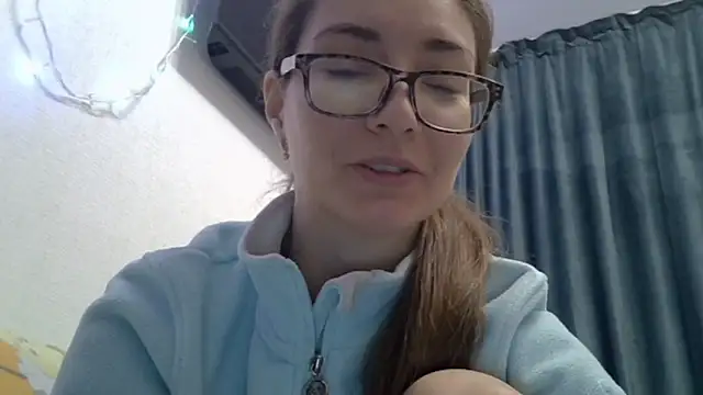 Snapshot of Ashleyspice chatting on 12-25-24, 06:20 Ashleyspice online show from 12-25-24, 06:20