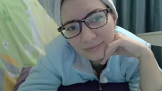 Snapshot of Ashleyspice chatting on 01-12-25, 05:34 Ashleyspice online show from 01-12-25, 05:34