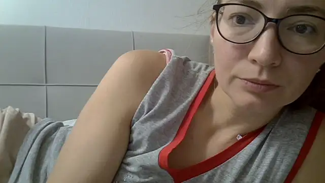 Snapshot of Ashleyspice chatting on 09-29-25, 05:01 Ashleyspice online show from 09-29-25, 05:01