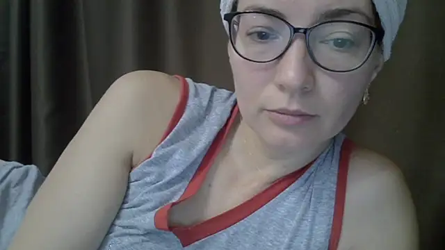 Snapshot of Ashleyspice chatting on 09-30-25, 06:29 Ashleyspice online show from 09-30-25, 06:29