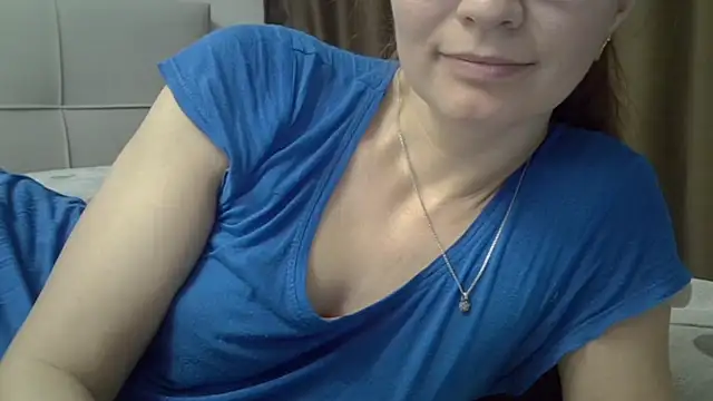 Ashleyspice online show from 12-23-25, 06:00