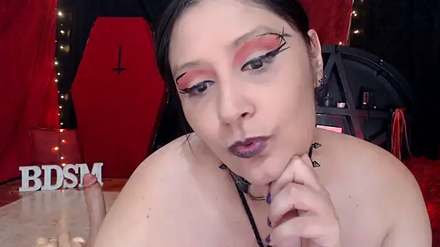 MonetKitty online show from 05-19-26, 07:31