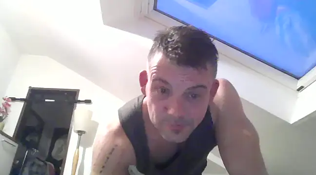 Cambitchboy online show from 01-11-25, 07:06