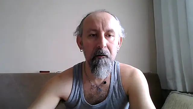 BuckWessle online show from 04-21-26, 09:26