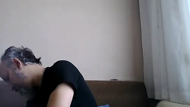 BuckWessle online show from 04-28-26, 09:25