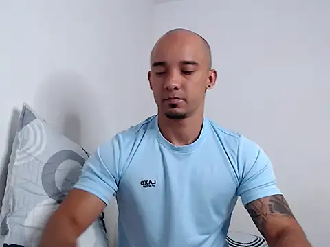 SimonRoberth online show from 12-17-25, 06:14