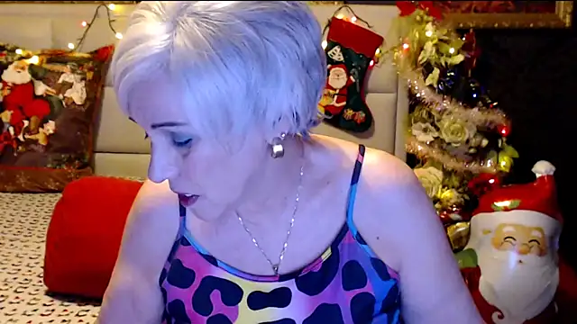 HappyWomanOn online show from 12-26-24, 11:32