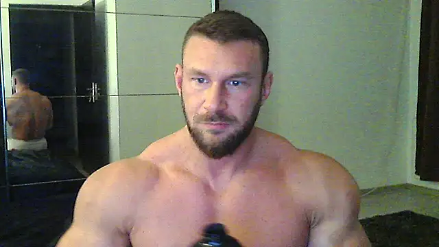 muscularkevin online show from 10-20-25, 03:40