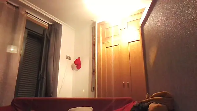 davigochi77bcn online show from 12-04-24, 08:40