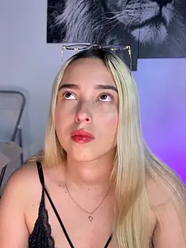 Irisweet  online show from 09-30-25, 09:42