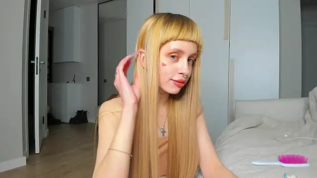 FlowerOfSin2001 online show from 04-09-26, 04:23