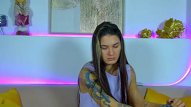 RachelSimpson online show from 12-19-25, 06:15