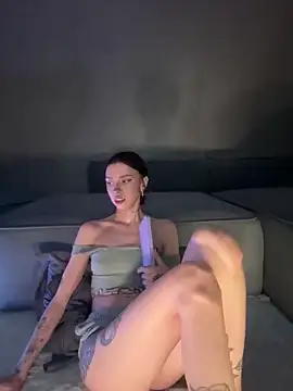 Bastet online show from 10-31-25, 08:43