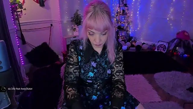 Snapshot of AliceW0lf chatting on 09-22-25, 08:22 AliceW0lf online show from 09-22-25, 08:22