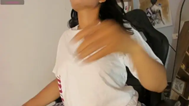 sophia18- online show from 12-20-25, 05:47