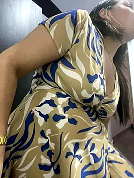 Snapshot of Kataliina chatting on 09-22-25, 08:44 Kataliina online show from 09-22-25, 08:44