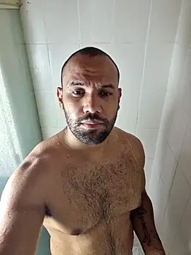 Snapshot of anthonylatynxd chatting on 05-20-26, 04:46 anthonylatynxd online show from 05-20-26, 04:46