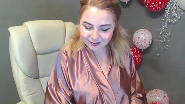 Snapshot of Cute_sun chatting on 02-15-26, 06:59 Cute sun online show from 02-15-26, 06:59