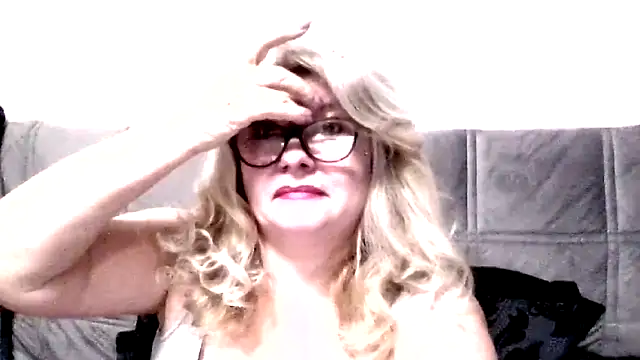 Diana 49 online show from 02-25-26, 02:43