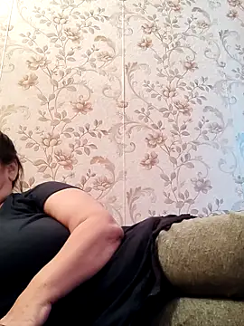 Zulfiya Bruce online show from 02-15-26, 01:52