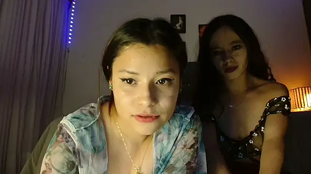 3littleschoolteens online show from 11-30-25, 08:40