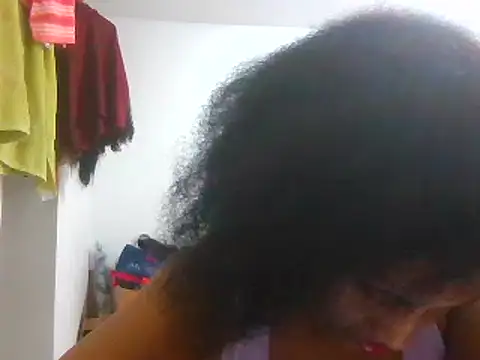 Aishamara online show from 02-09-25, 01:44