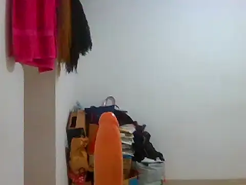 Snapshot of Aishamara chatting on 02-17-25, 01:32 Aishamara online show from 02-17-25, 01:32